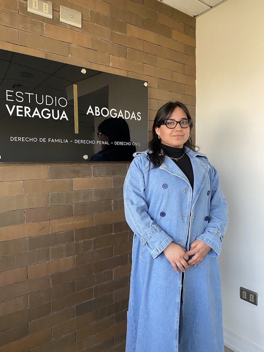 Recepción de Estudio Veragua Abogadas en Viña del Mar, donde se atienden trámites de cambio de nombre e identidad legal